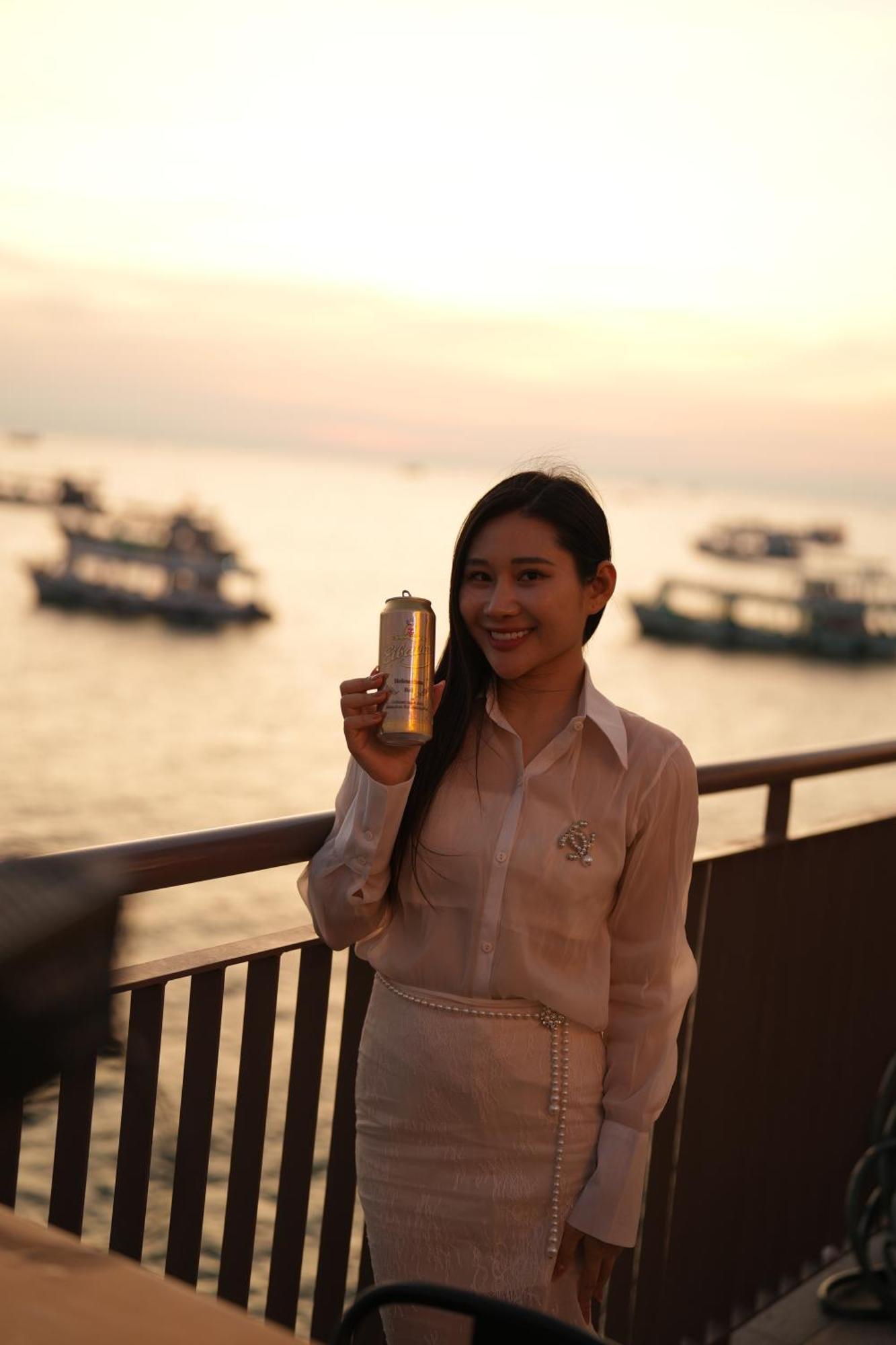 Sunset Sorrento Phu Quoc 아파트 호텔 외부 사진