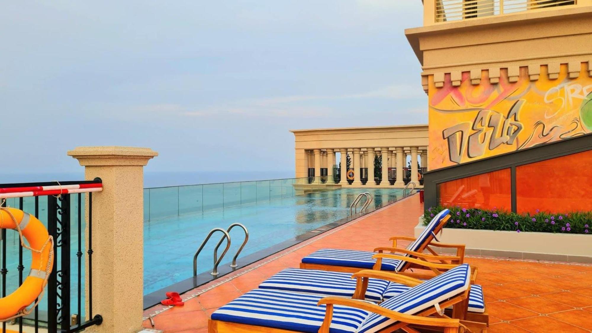 Sunset Sorrento Phu Quoc 아파트 호텔 외부 사진