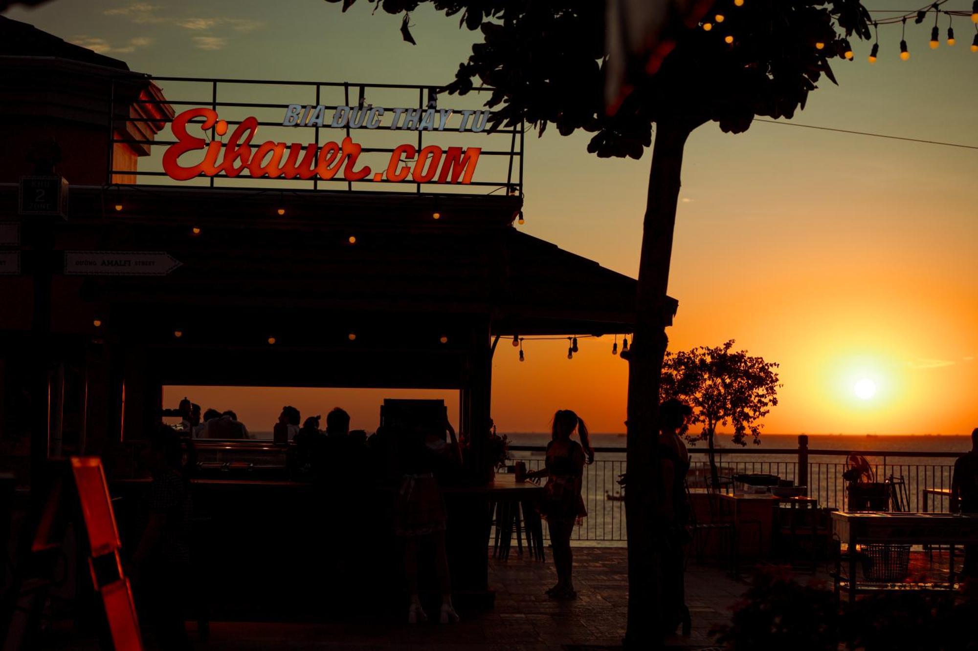 Sunset Sorrento Phu Quoc 아파트 호텔 외부 사진